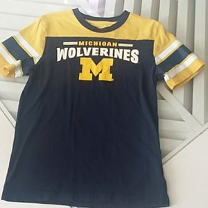Michigan wolverines tee shirt